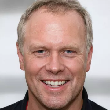 отзыв Руслан Соловьев